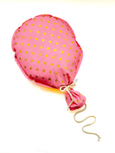 Charger l'image dans la galerie, Ballon éternel de decoration : ROSE à pois OR