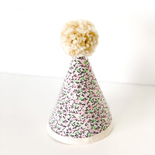 Charger l'image dans la galerie, Chapeau de fête fleuri LILAS avec POMPOM