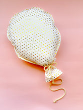 Charger l'image dans la galerie, Ballon éternel de decoration : CRÈME à pois OR