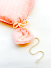 Charger l'image dans la galerie, Ballon éternel de decoration : BOUTON de ROSE