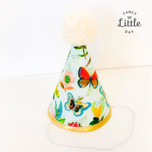 Charger l'image dans la galerie, Chapeau de fête BUTTERFLY avec POMPOM personnalisé