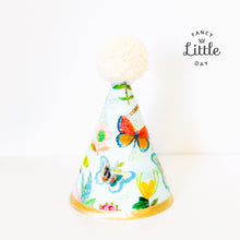 Charger l'image dans la galerie, Chapeau de fête BUTTERFLY avec POMPOM personnalisé