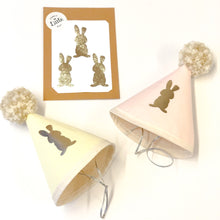 Charger l'image dans la galerie, Collant amovible petit Lapin pour chapeau