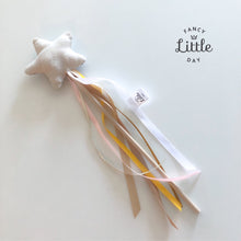 Charger l'image dans la galerie, Baguette magique : FLEURS