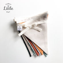 Charger l'image dans la galerie, Guirlande de fanions : NATURE