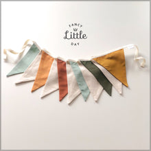 Charger l'image dans la galerie, CRÉEZ votre Guirlande de fanions PERSONNALISÉE