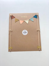 Charger l'image dans la galerie, Cake Topper mini Fanions : arc en ciel, dégradé moutarde, ou personnalisée , Décoration de gâteau. Fait à partir de retailles tissus coton