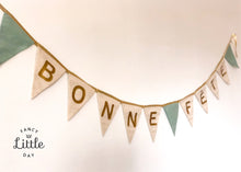 Charger l'image dans la galerie, Kit de décoration : COURONNE, CAKE TOPPER, GUIRLANDE