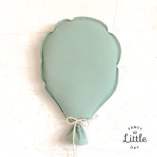 Charger l'image dans la galerie, Ballon mural de fête : SAUGE