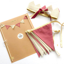 Charger l'image dans la galerie, Kit de décoration : COURONNE, CAKE TOPPER, GUIRLANDE