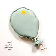 Charger l'image dans la galerie, Ballon mural de fête : SAUGE