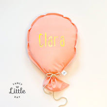 Charger l'image dans la galerie, Ballons muraux de fête PÊCHE: ballon de baudruche en tissus pour décorer. Fancy Little Day. Pâques. Ballon réutilisable, zéro déchet