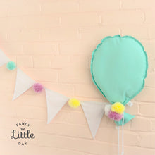 Charger l'image dans la galerie, Ballon muraL de fête : TURQUOISE