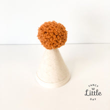 Charger l'image dans la galerie, MINI Chapeau de fête : POMPOM AU CHOIX