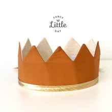 Charger l'image dans la galerie, Couronne de fête : CARAMEL