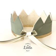 Charger l'image dans la galerie, Couronne de fête : VERT OLIVE