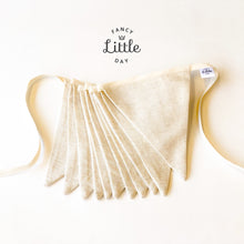 Charger l'image dans la galerie, Guirlande de fanions : LIN NATUREL