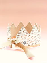 Charger l'image dans la galerie, Couronne de fête : FLEURS