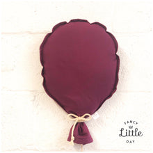 Load image into Gallery viewer, Party Wall Balloon: PLUM
