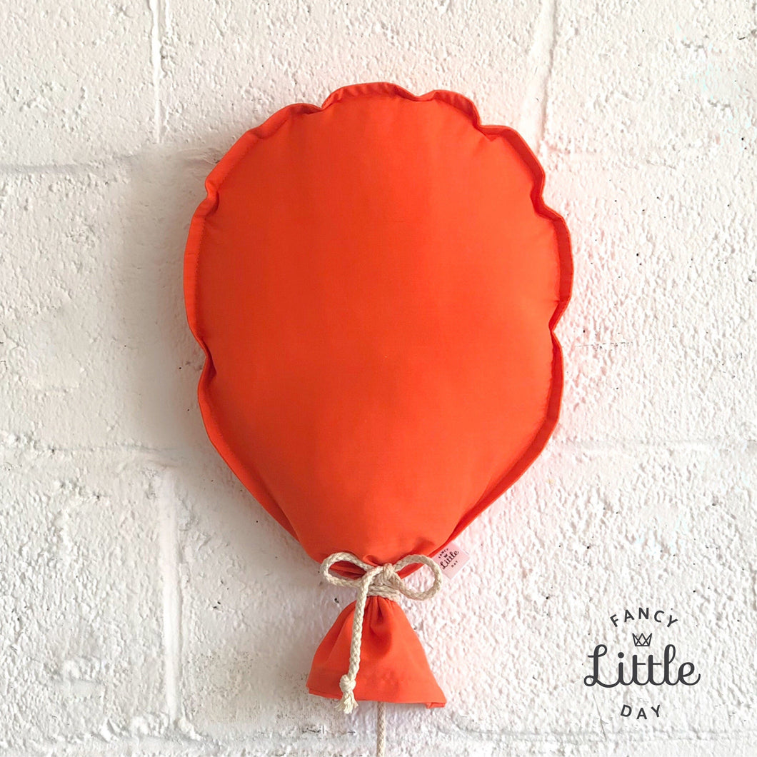 Ballons muraux de fête ORANGE : ballon de baudruche en tissus pour décorer. Fancy Little Day